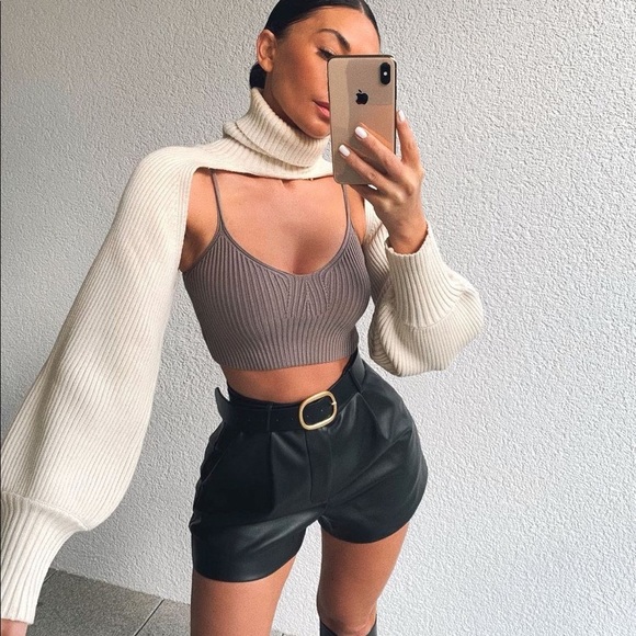 NWT Knit Arm Warmers with Turtleneck - Picture 5 of 11